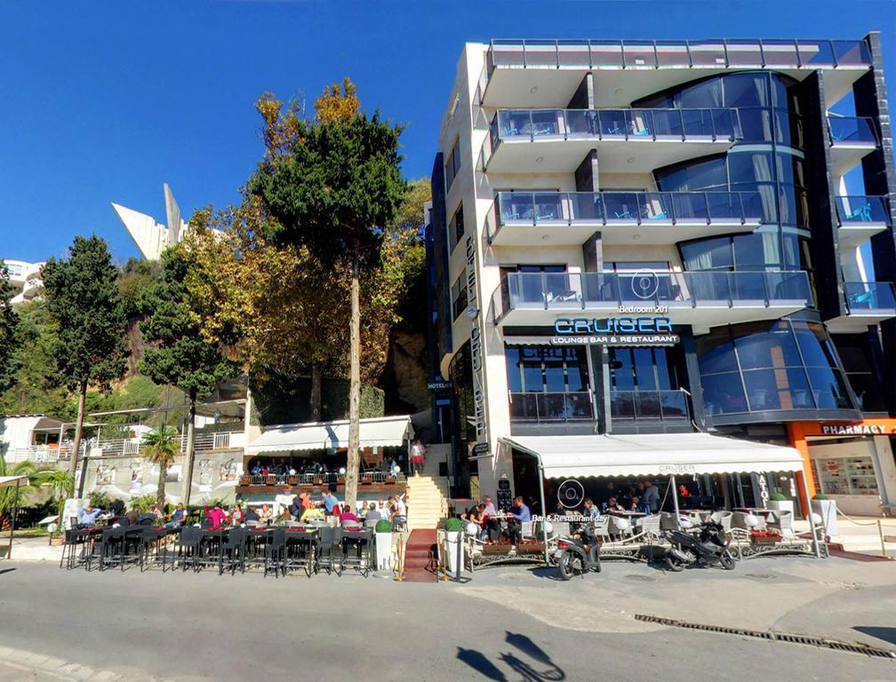 Hotel Cruiser Улцин Екстериор снимка